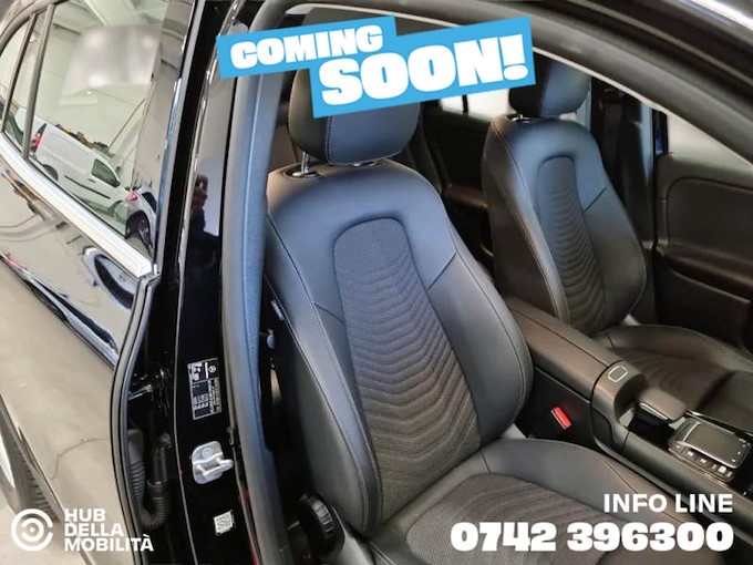 MERCEDES-BENZ GLA 180 d Automatic Business